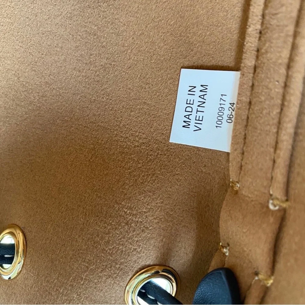 NEW Tory Burch monogram bucket bag - Picture 2 of 9